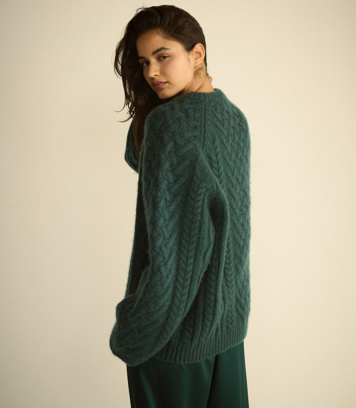 CLARENDON SWEATER -- SEA CLIFF